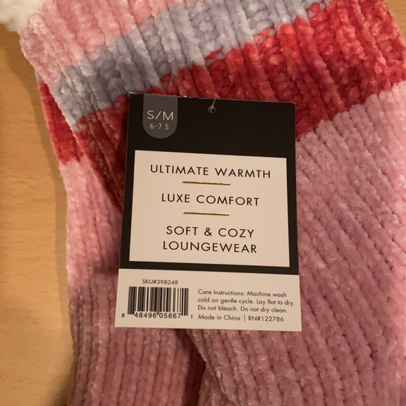 SOLD Slipper Booties - Picture 3 of 9